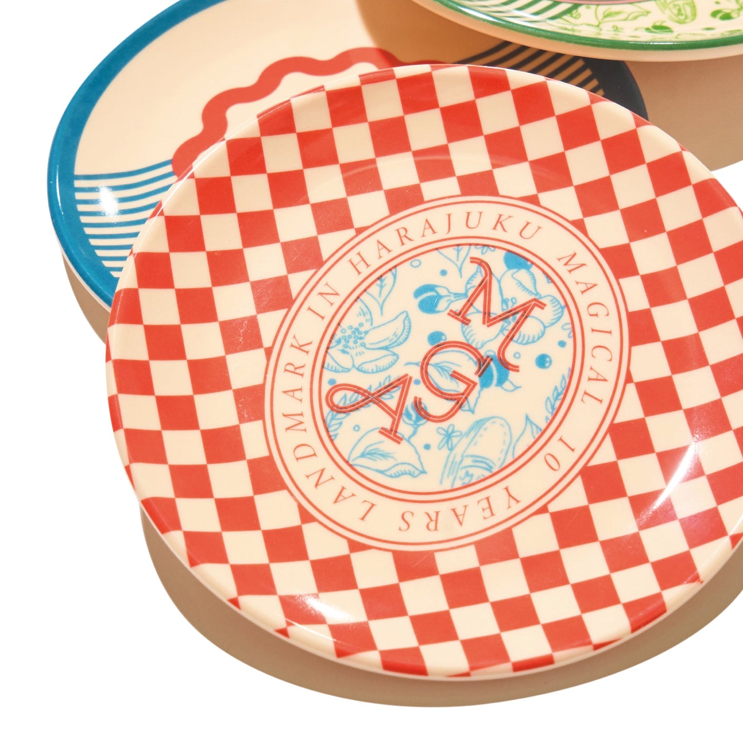 LANDMARK IN HARAJUKU Melamine Plate / Small / Red