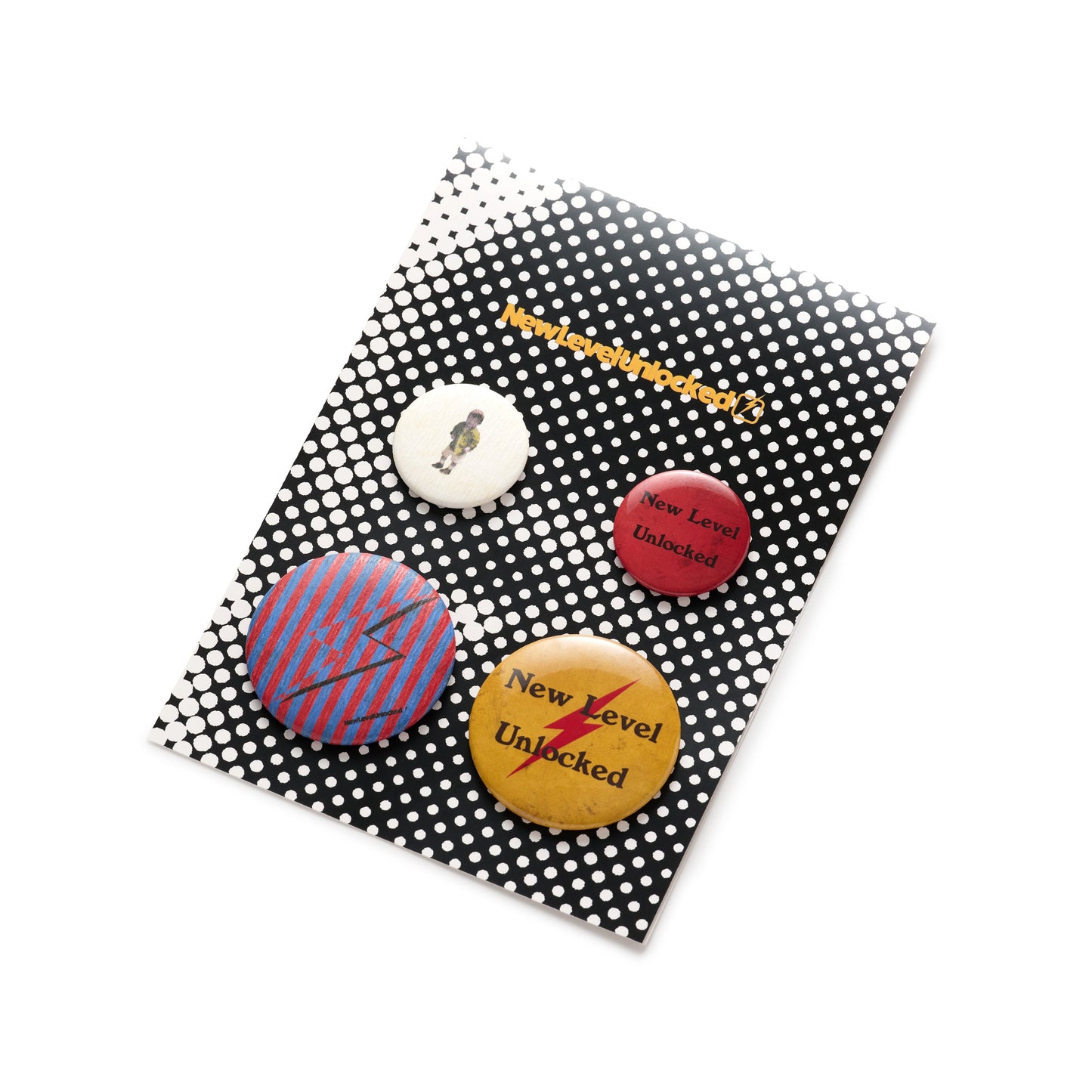 【誕生日前配送予定】 Hiloto 「NewLevelUnlocked」 Can Badge Set (4 pcs)