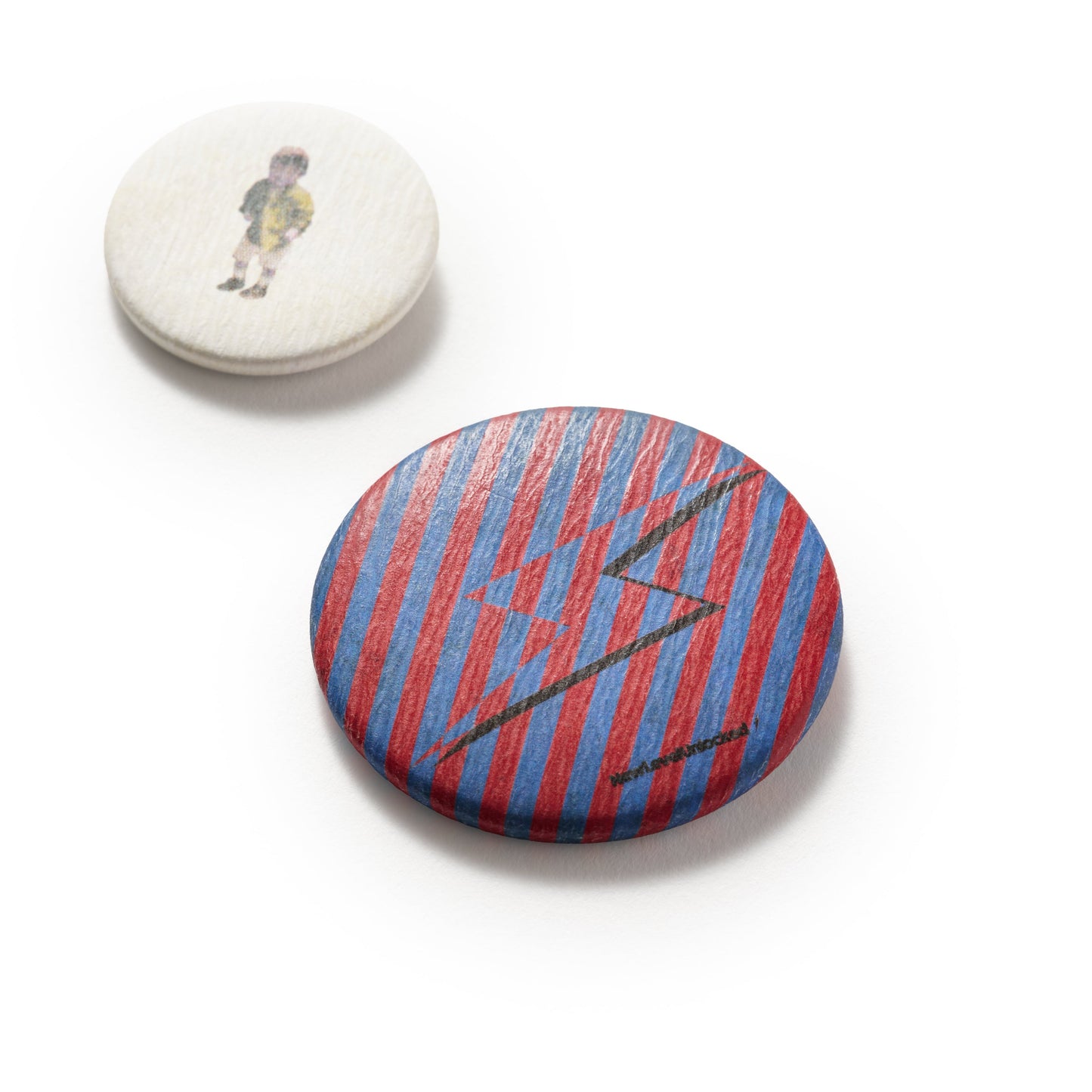 【誕生日前配送予定】 Hiloto 「NewLevelUnlocked」 Can Badge Set (4 pcs)