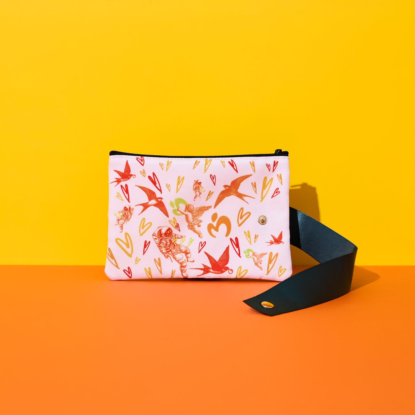  IM/MUTABLE​ Tag pouch