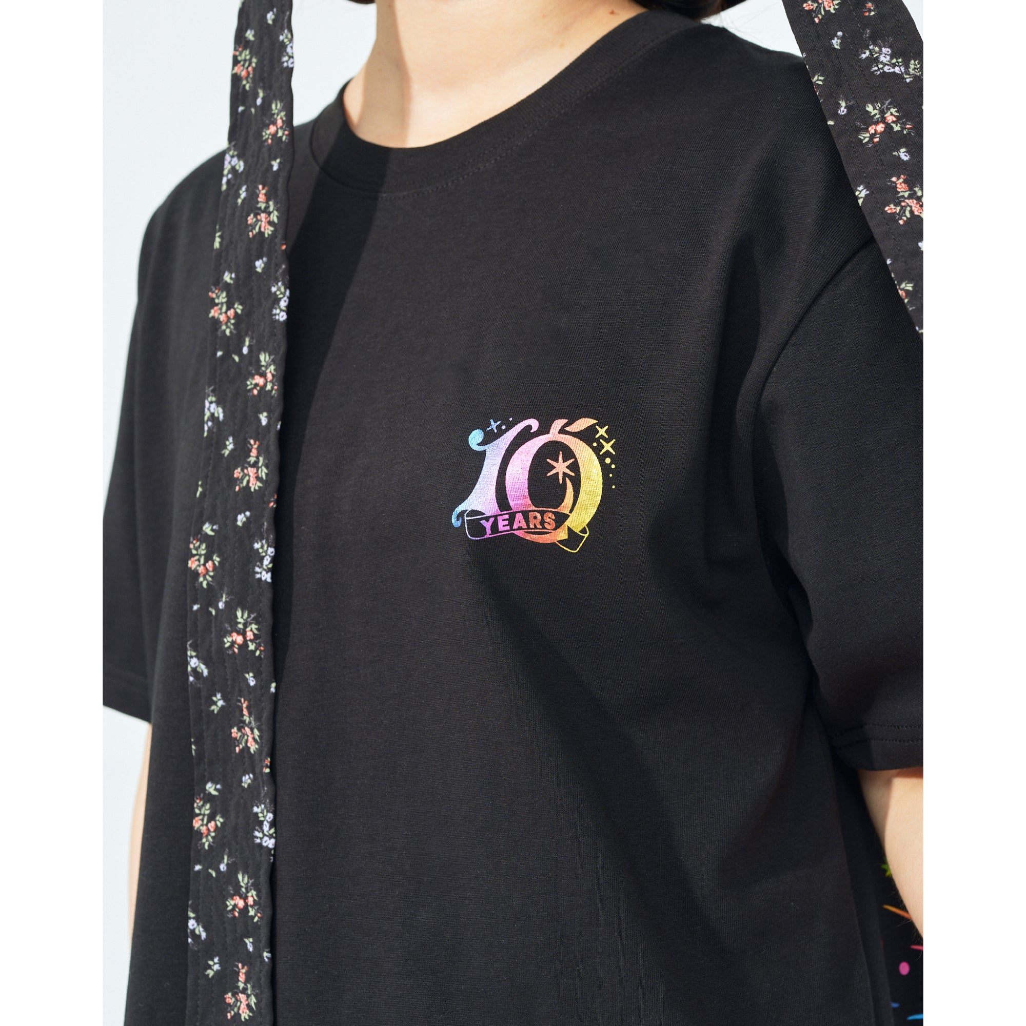 ミセス フィヨルド FJORD アニバーサリーTシャツ ブラック M FJORD アニバーサリーTシャツ / ブラック – Mrs. GREEN APPLE
