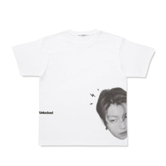 【誕生日前配送予定】 Hiloto 「NewLevelUnlocked」 Face T-shirt