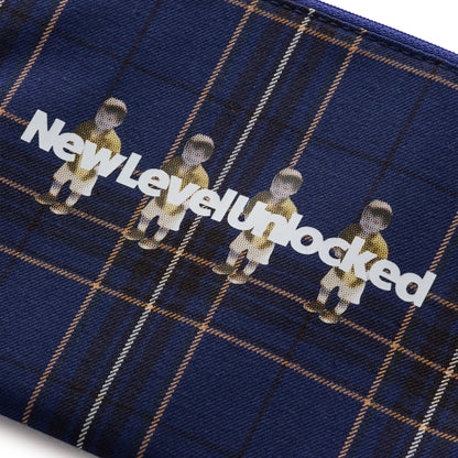 【誕生日前配送予定】 Hiloto 「NewLevelUnlocked」 Pouch