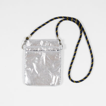 WAKAI HILOTO OVER CHARGE Shoulder Bag
