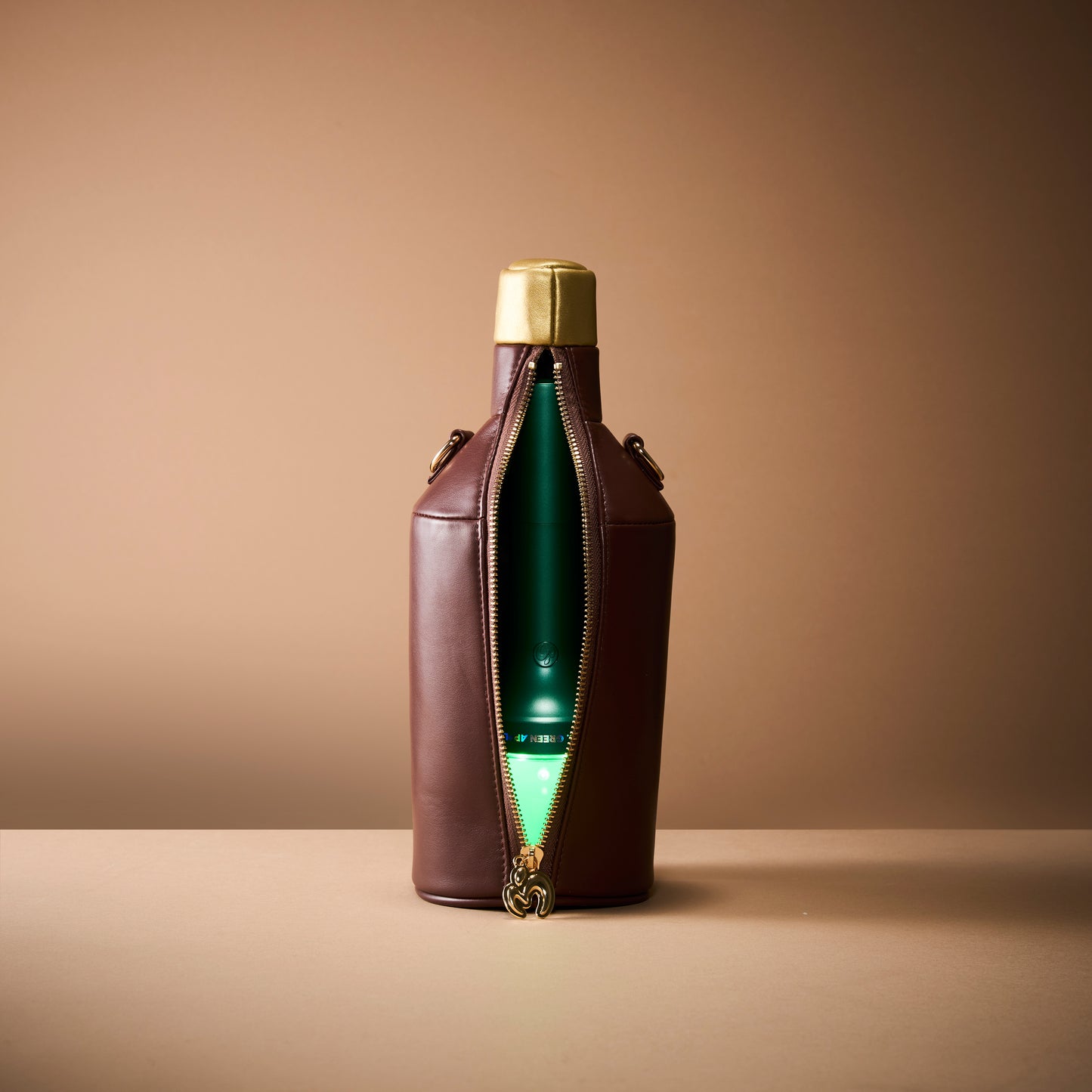 “BABEL no TOH” light stick Bag / Wine Bottle ver.