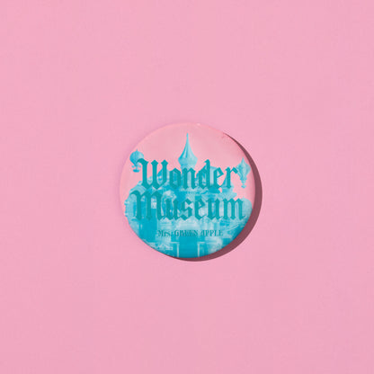 Wonder Museum 缶バッジ(Pink)